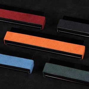 Tela de Gamuza de Poliéster y Cuero Real 100% Gamuza, Color Personalizado OEM, Resistente al Desgaste, para Decoración de Interiores de Automóviles y Tapicería de Sofás - Product Image 4