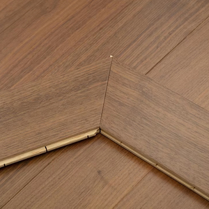 Pavimento in Legno Ingegnerizzato di Noce Nero Americano a Spina di Pesce, <span class=keywords><strong>Parquet</strong></span> in Noce a 45 Gradi - Product Image 2