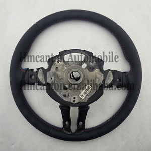 พวงมาลัยหนังเย็บลาย M รุ่นยอดนิยมสำหรับรถยนต์ BMW E46 - Product Image 5
