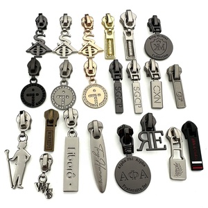 Yogoo Quần Áo Phụ Kiện Bền Nhỏ Moq <span class=keywords><strong>Zip</strong></span> Trượt Biểu Tượng Tùy Chỉnh Kẽm Hợp Kim Thư Kim Loại Dây Kéo <span class=keywords><strong>Puller</strong></span> Cho Quần Áo/Túi - Product Image 6
