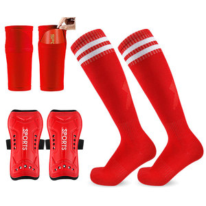 Ensemble de trois chaussettes de <span class=keywords><strong>football</strong></span> montantes au-dessus du genou Trade Straps pour enfants et adultes en polyester et coton absorbant la transpiration - Product Image 4