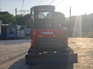 Japan Original Used Vio35 Mini Excavator Farm 3.5ton Mini Digger Cheap Price Used Excavator 55 60 80 - Product Image 3