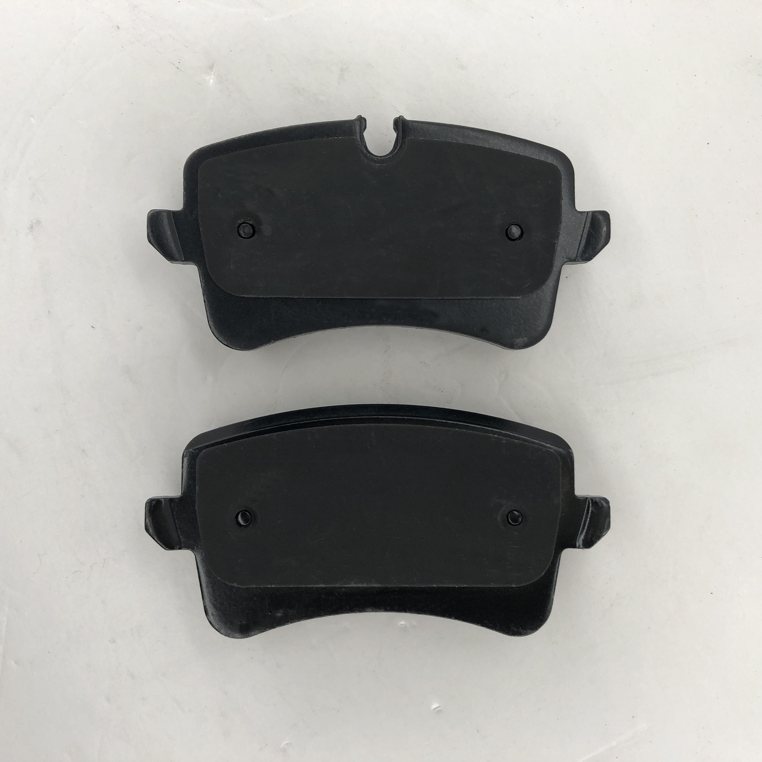D1547 Auto Brake Pads for Porsche Macan Audi A8 A6 S6 4G698451C 4G0698451 4GD698451B