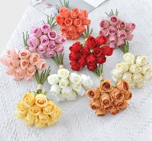 Décor à la maison 12 têtes bouquet de roses fleurs en soie artificielles faites à la main rose blanc couleur roses mini bouquet de roses - Product Image 4