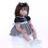 Muñeca Bebé Reborn de 60 cm, Niña Pequeña con Cabello Corto Castaño Oscuro, Juguete Educativo, Regalo de Navidad para Niños
