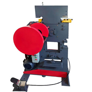 Machine de découpe et de poinçonnage multifonctionnelle pour acier angulaire, acier profilé, acier plat, acier rond - Product Image 3