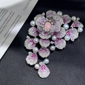 Broche de poitrine de luxe coréenne de style sophistiqué, camélia haut de gamme exquis pour costume féminin, motif d'eau douce - Product Image 2