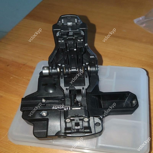 เครื่องตัดไฟเบอร์ออปติก Fujikura CT-08 มือสอง - สภาพ 80% รับประกัน 1 เดือน - Product Image 2