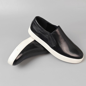 Mocassins en cuir véritable noir pour hommes, bout rond, à enfiler, semelle extérieure en caoutchouc respirant, semelle intermédiaire en EVA, chaussures décontractées toutes saisons - Product Image 1