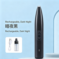 La tondeuse Clean Clipper fonctionne en toute discrétion pour ne pas effrayer les animaux sensibles, ce qui la rend idéale pour les animaux timides et bien-aimés.