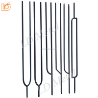Balustre en fer forgé noir Aalto carré de 1/2 pouce au design moderne pour rampe d'escalier intérieure en métal ou en bois