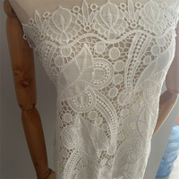 Tissu de robe de mariée en dentelle de paillettes de broderie en gros d'usine