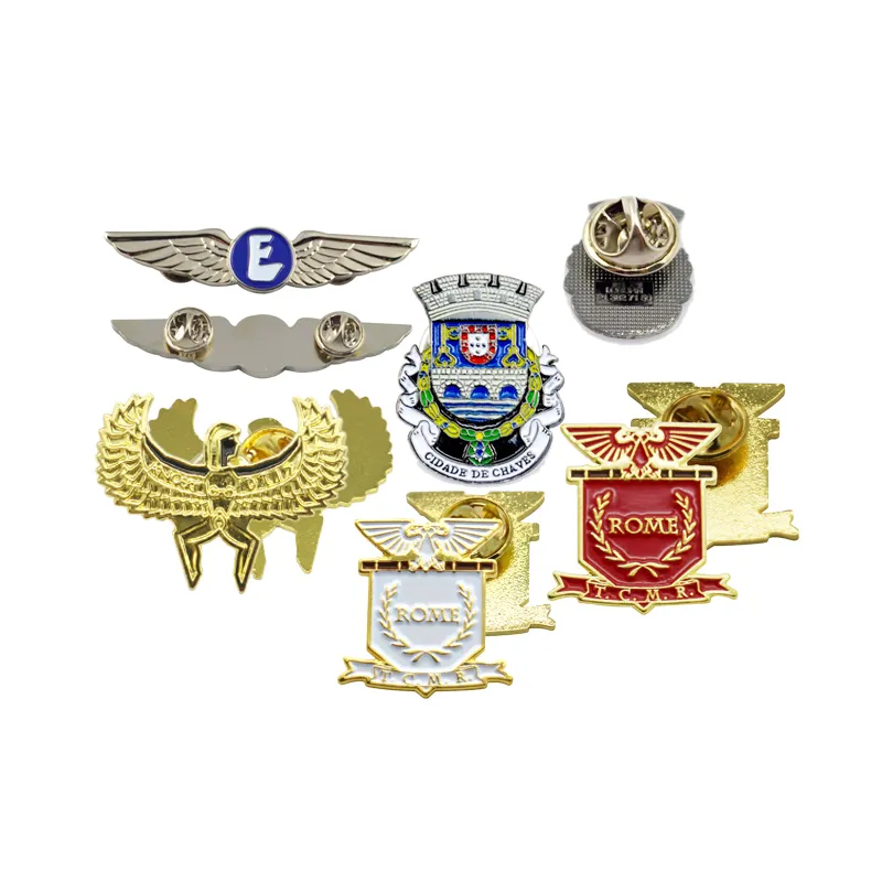Fornitori di Badge per spilla in metallo con cappuccio tridimensionale all'ingrosso Souvenir spilla distintivo ali pilota
