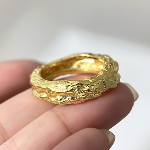 Anillos de Moda de Latón, Joyería Impermeable, Anillo de Corazón Grueso Vintage Chapado en Oro de 18K para Mujer - Product Image 3