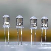 Puces LED InGaN de 5 mm avec tension de refoulement maximale de 5 V, angle de vision de 15 degrés, puissance de 0,06 W, boîtier traversant, emballage de diodes