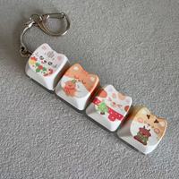 Porte-clés numérique portable anti-stress avec 4 touches PBT personnalisées en forme de chat de Noël, son clignotant et sonore (Thocky) pour clavier mécanique