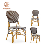 Fournisseur d'usine meubles de salle à manger Vintage en plein air, chaise empilable à dossier haut en rotin français, chaise en osier de bistrot pour le projet