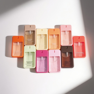 맞춤형 브랜드 로고 터치 알코올 기반 항균 손 소독제 과일향 살균 휴대용 손 소독 젤 - Product Image 3