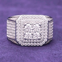 Bague Chevalière Homme en Argent Sterling 925 avec Triple Halo et Grappe de Moissanite GRA D Color Bling Iced Out, Passe le Testeur de Diamant