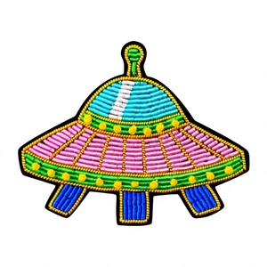 INSIGNIA BORDADA DE SEDA DISEÑO DE NAVE ESPACIAL - Product Image 1