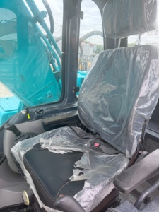 Excavadora Kobelco SK200 Original, Brazo y Pluma de Buena Calidad, Excelente Rendimiento, Máquina Confiable de 20 Toneladas - Product Image 3