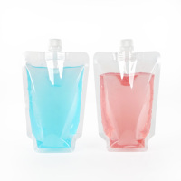 Pochette souple personnalisée carrée transparente en plastique avec bec verseur et buse pour emballage liquide