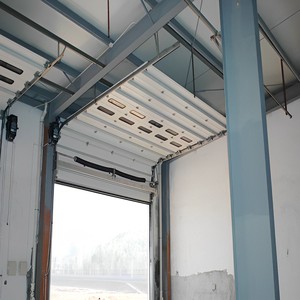 <span class=keywords><strong>Porte</strong></span> <span class=keywords><strong>sectionnelle</strong></span> en acier isolée pour applications industrielles, portes de garage automatiques pour entrepôts d'usine - Product Image 2