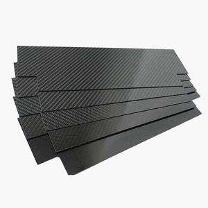 Feuille stratifiée en fibre de carbone <span class=keywords><strong>3K</strong></span> Feuille de fibre de carbone noire 1000mm pour sculpture CNC - Product Image 5