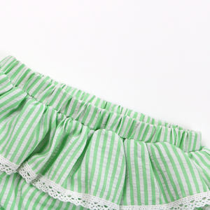 Boutique bebé recién nacido bragas Casual Seersucker algodón bebé <span class=keywords><strong>volantes</strong></span> bombachos <span class=keywords><strong>con</strong></span> encaje ajuste para OED ODM - Product Image 2