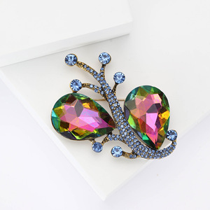 Broche en alliage de cristal et de verre pour femme, accessoires vestimentaires tendance, broche diamantée, corsage - Product Image 5