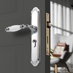 Poignée de porte de luxe dorée, serrure intérieure <span class=keywords><strong>en</strong></span> laiton de haute qualité avec poignée <span class=keywords><strong>en</strong></span> céramique noire pour ensemble de quincaillerie de maison de maître ou de propriété commerciale - Product Image 4