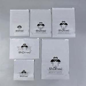 Sacs en plastique refermables à glissière avec logo personnalisé, mat/givré, recyclables, impression offset, pour l'emballage de vêtements, t-shirts - Product Image 2