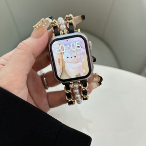 Tschick, correa de Metal de lujo para Apple Watch, pulsera de perlas, cadena <span class=keywords><strong>Iwatch</strong></span> <span class=keywords><strong>8</strong></span> 7 6 5 4 SE 40 <span class=keywords><strong>41</strong></span> 44 45mm, muñeca dulce de cuero para mujer - Product Image 3
