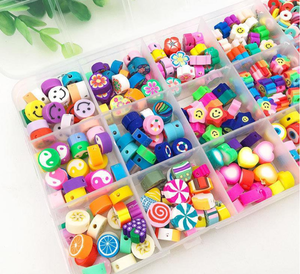Perline all'ingrosso fai da te per bambini in età prescolare con diverse forme, colori e disegni stampati – Divertimento per i più piccoli con i amici durante il tempo trascorso a creare braccialetti fai da te - Product Image 6