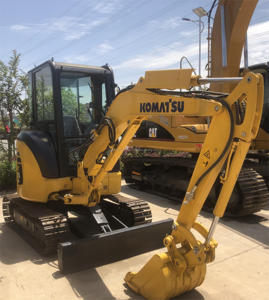 Mini-excavatrice Komatsu PC35 d'occasion, poids opérationnel de 3,5 tonnes, prix compétitif avec moteur et pompe – Vente chaude - Product Image 4