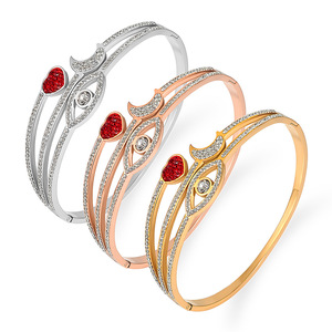 Trendiges Mond- & Herz-Kristall-Armreif aus 316L Stahl, Hypoallergen, Anti-Allergie, Offener Armreif für Mädchen und Frauen, Modeschmuck-Geschenk - Product Image 1