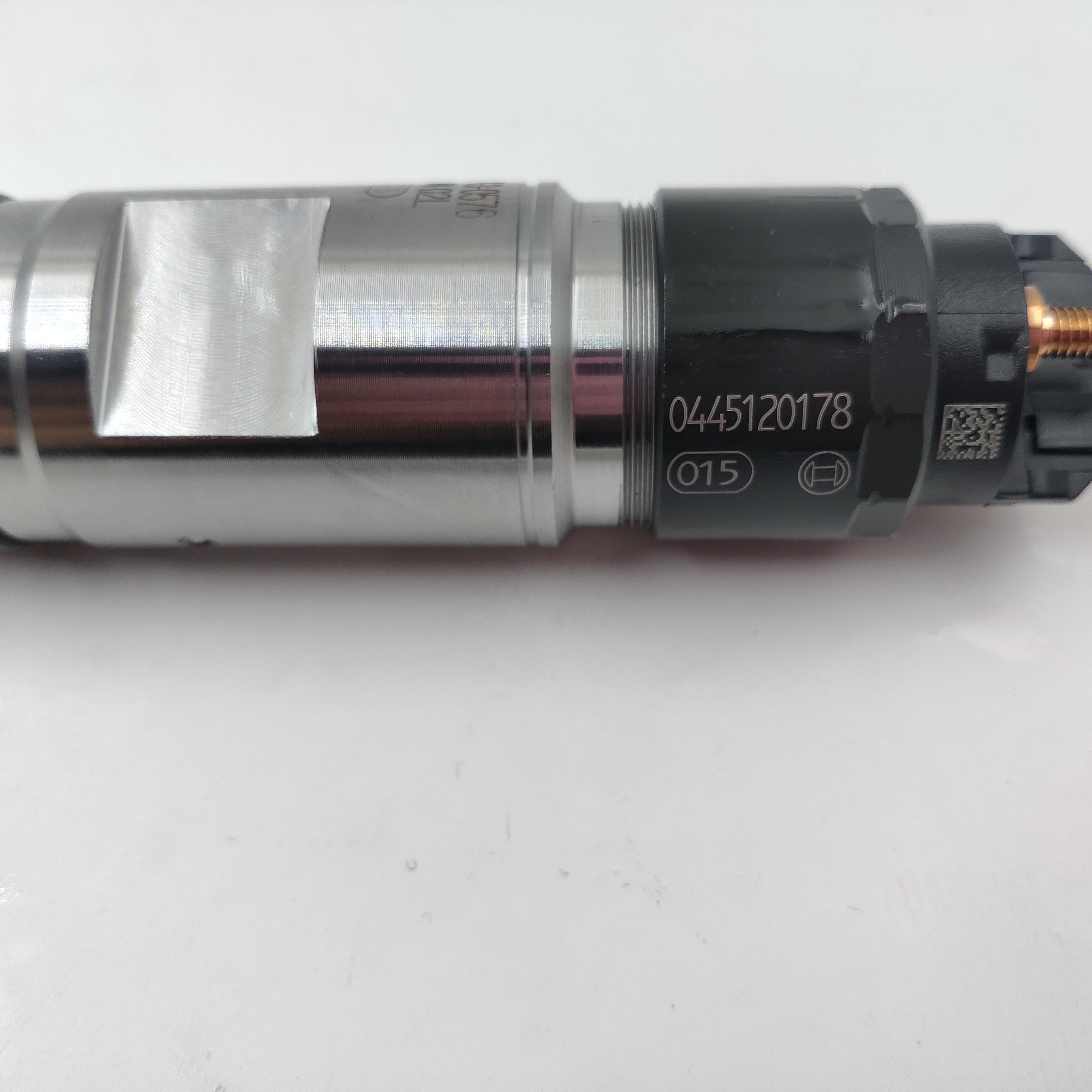 truck parts common rail injector 0445120415 with nozzle DLLA148P2516  diesel fuel injector nozzle 0445120415