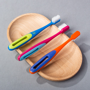 Cepillo de dientes para bebé, cerdas suaves de nailon, colorido, para uso doméstico infantil - Product Image 4