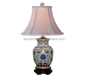 Lampe de table rectangulaire en cuir blanc pour la décoration de la maison, chambre à coucher, hall d'hôtel, chambre d'hôtel, salon - Product Image 6