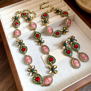 Collier Vintage en Cuivre et Pierre Naturelle Fleur d'Amour pour Femme, Chaîne de Clavicule Rétro Élégante, Luxe Léger, Haute Qualité, pour Soirée YWJW - Product Image 3