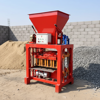 Machines de fabrication de briques creuses très demandées en Afrique et machines de formage de blocs de pavage solides pour les chantiers de construction