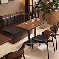 Ensemble de mobilier commercial de luxe pour restaurant d'Asie du Sud-Est : Table à manger en bois massif et métal, banquette de bar sur mesure et silencieuse