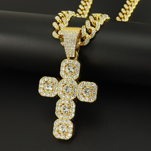 สร้อยคอจี้รูปกางเขนประดับเพชรแบบ Iced Out สไตล์ฮิปฮอป พร้อมสร้อยคิวบาลิงค์ สำหรับผู้ชาย นักขี่มอเตอร์ไซค์  นักเต้นสตรีทแดนซ์ เครื่องประดับคอ - Product Image 1