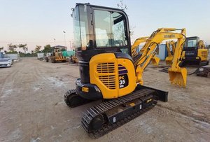 High Quality Komatsu PC35 3.5 Ton Mini Tracked Excavator <b>Digger</b> with Core Components Motor & Engine - Product Image 6
