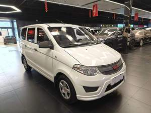 VAN Usada de Gasolina, Modelo 2018, Saic Wuling Hongguang S, Clásica, Modelo Básico, Exterior Blanco, 5-8 Asientos, 1.2L, Manual, Económica - Product Image 3