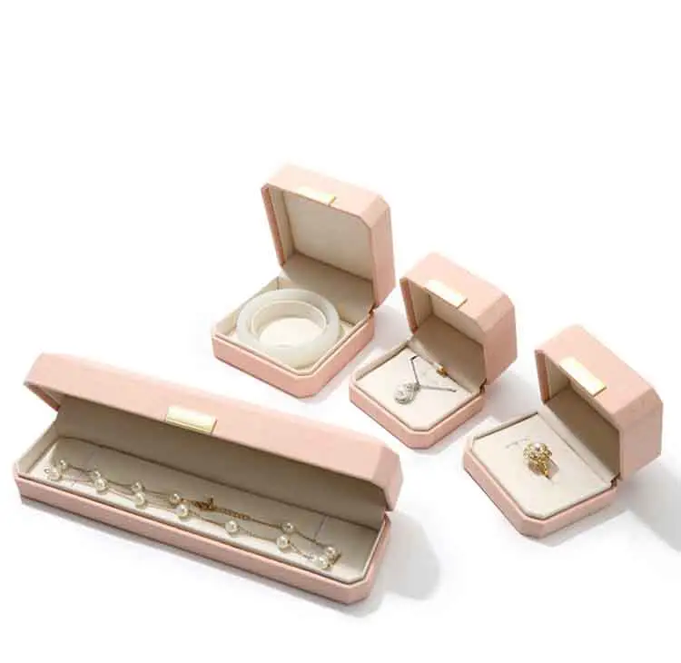 Ingrosso forma ottagonale in microfibra in pelle gioiello orecchino ciondolo braccialetto braccialetto set scatola di imballaggio colorato