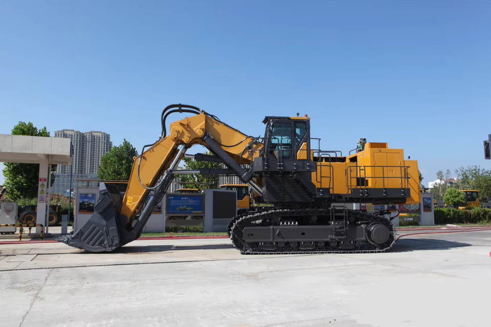 Radius Monitoring System Reinforced 124-ton Excavator XE1350E with Smart Monitoring System for ...