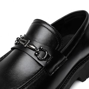 Chaussures habillées rétro pour hommes en cuir PU, mocassins décontractés faciles à enfiler, grandes tailles, nouveaux styles, coupe haute, bout rond - Product Image 5