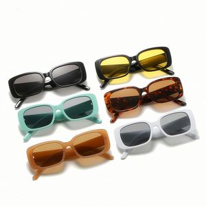 Gafas de Sol Rectangulares de Marco Pequeño Vintage de Moda 2022, Gafas de Sol Cuadradas Blancas para Mujer - Product Image 5