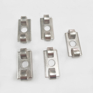 Conectores Elásticos Integrados para Perfiles de Aluminio Industriales, Certificación ISO, Pernos para Ensamblaje de Marcos de Aluminio, Conectores Estampados - Product Image 1